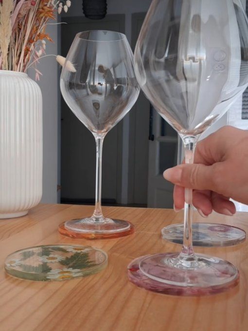 Dessous de verre fleuris